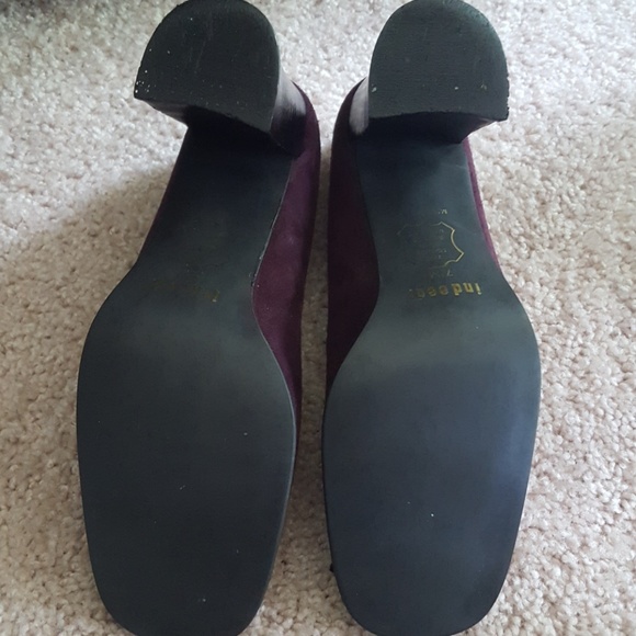 Shoes - Picture 7 of 8